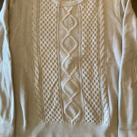Gap Cable Knit Sweater - Picture 2 of 3
